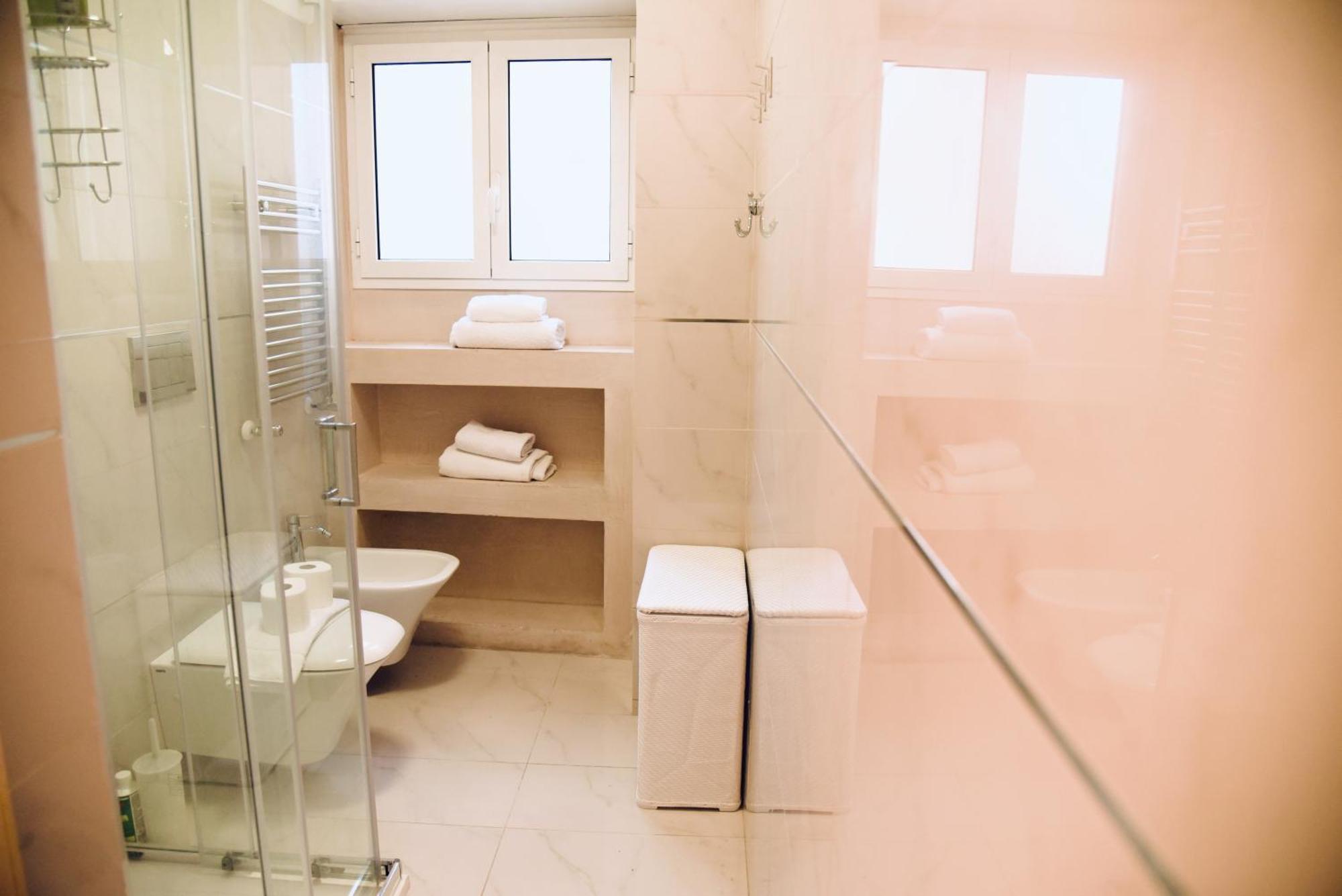 Chic And Elegant Apartment In The Heart Of Roma Esterno foto